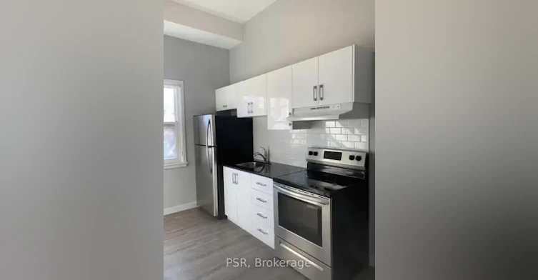 205 Gerrard Street East, Toronto, ON, M5A 2E7 - 2