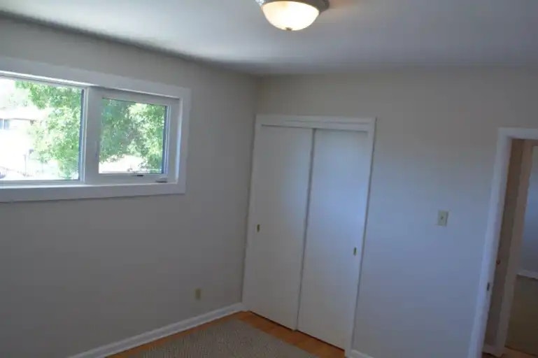 316 Culver Street, Winnipeg, MB, R2L 1Z8 - 8