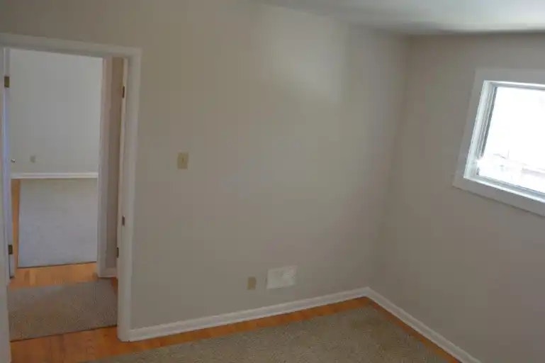 316 Culver Street, Winnipeg, MB, R2L 1Z8 - 10