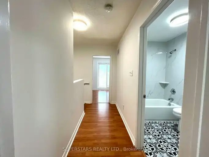 38 Saint Lawrence Street, Toronto, ON, M5A 1M6 - 8