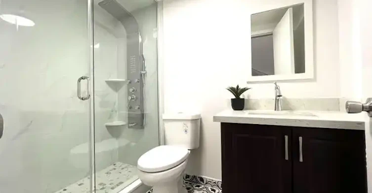 38 Saint Lawrence Street, Toronto, ON, M5A 1M6 - 5