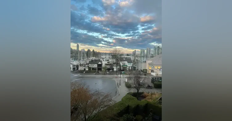 456 Moberly Road, Vancouver, BC, V5Z 3Z1 - 2
