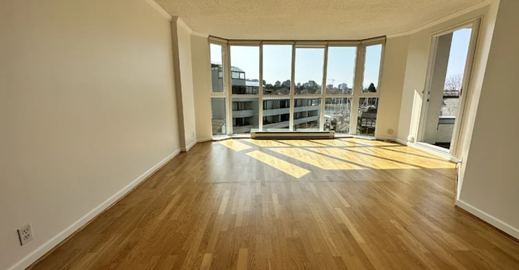 456 Moberly Road, Vancouver, BC, V5Z 3Z1