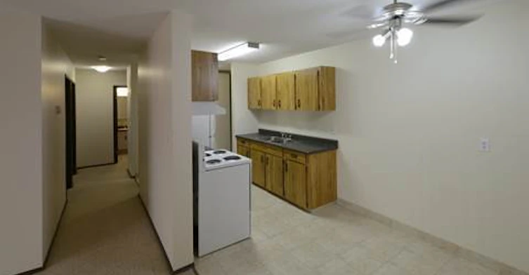 12 Noble Avenue, Red Deer, AB, T4P 2T9 - 3