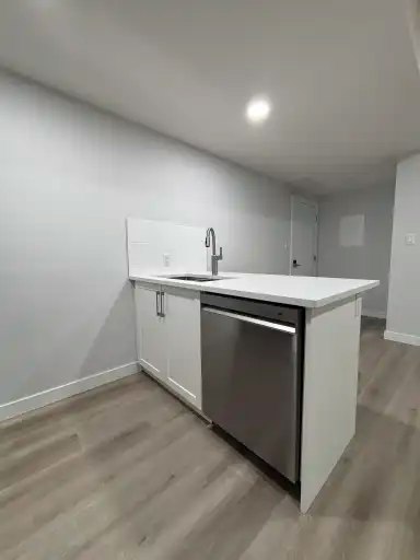 13327 119 Street Northwest, Edmonton, AB, T5E 5M6 - 13