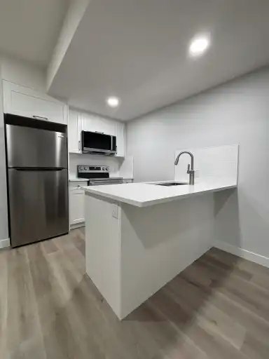 13327 119 Street Northwest, Edmonton, AB, T5E 5M6 - 11