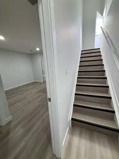 13327 119 Street Northwest, Edmonton, AB, T5E 5M6 - 4