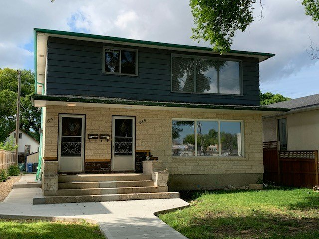 691 Lorette Avenue, Winnipeg, MB, R3M 1T7