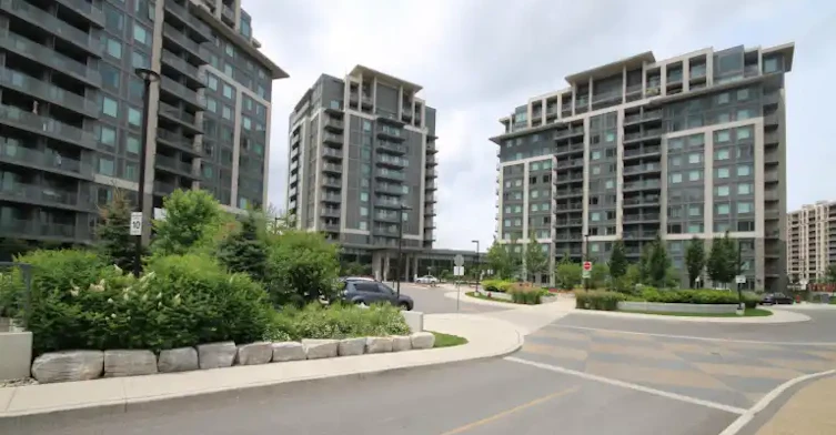 233 Park Road South, Markham, ON, L3T 0B3