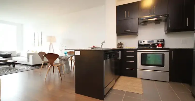 233 Park Road South, Markham, ON, L3T 0B3 - 2
