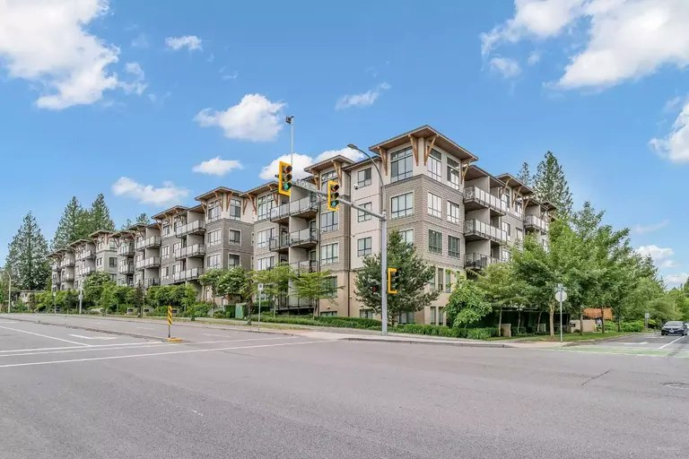15388 105 Avenue, Surrey, BC, V3R 0G7