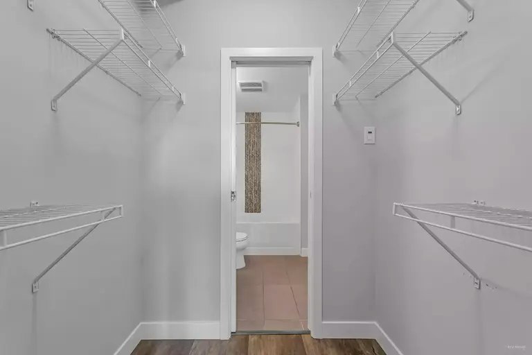 15388 105 Avenue, Surrey, BC, V3R 0G7 - 5