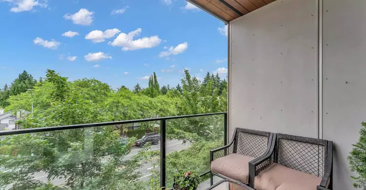 15388 105 Avenue, Surrey, BC, V3R 0G7 - 7