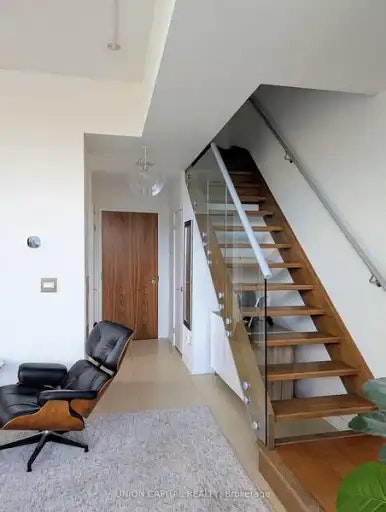 3 Market Street, Toronto, ON, M5E 0A3 - 5