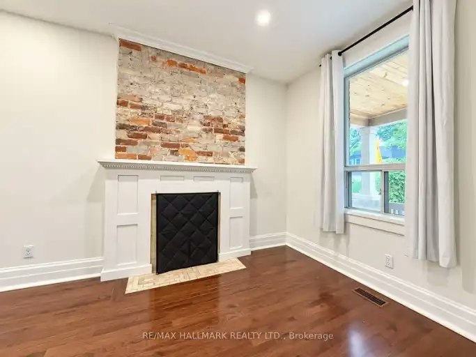 28 Ashdale Avenue, Toronto, ON, M4L 2Y7 - 6