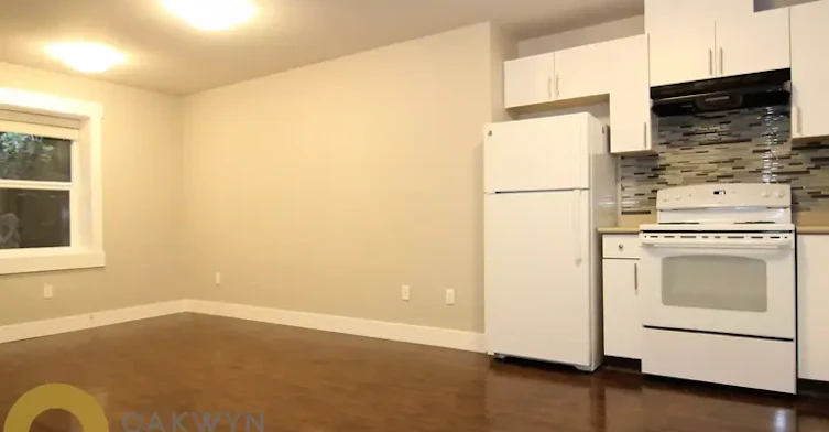 1100 Canyon Boulevard, North Vancouver, BC, V7R 2K4 - 3