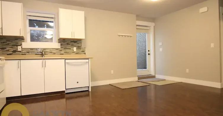 1100 Canyon Boulevard, North Vancouver, BC, V7R 2K4