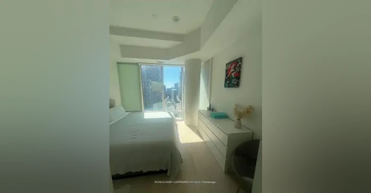 8 The Esplanade, Toronto, ON, M5E 0A6 - 9