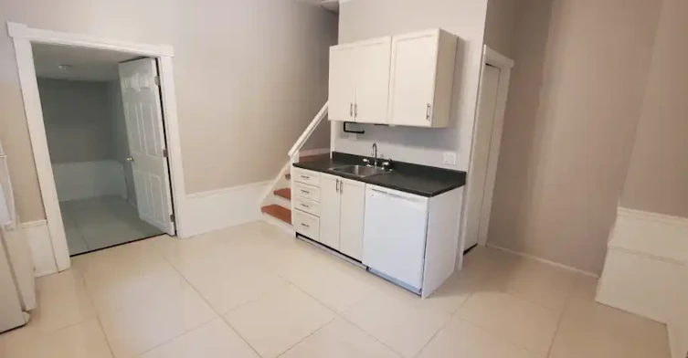98 Adelaide Avenue East, Oshawa, ON, L1G 1Z1 - 8