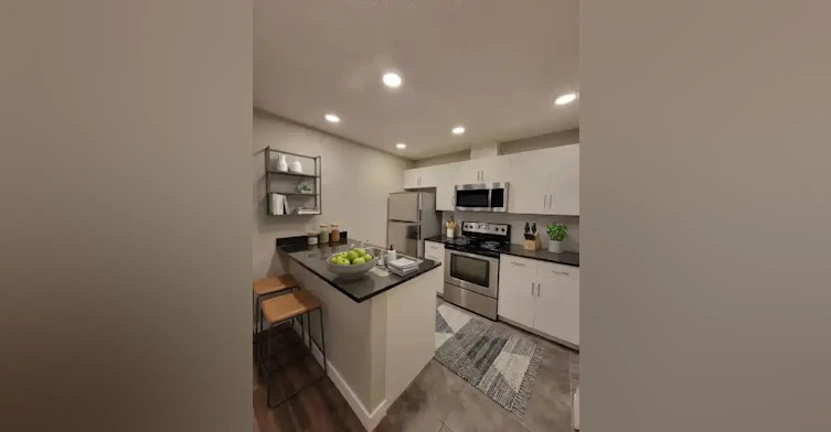 16315 96a Avenue Northwest, Edmonton, AB, T5P 3M7