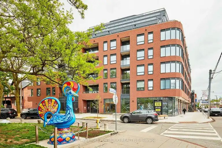 5 Lakeview Avenue, Toronto, ON, M6J 0H3 - 4