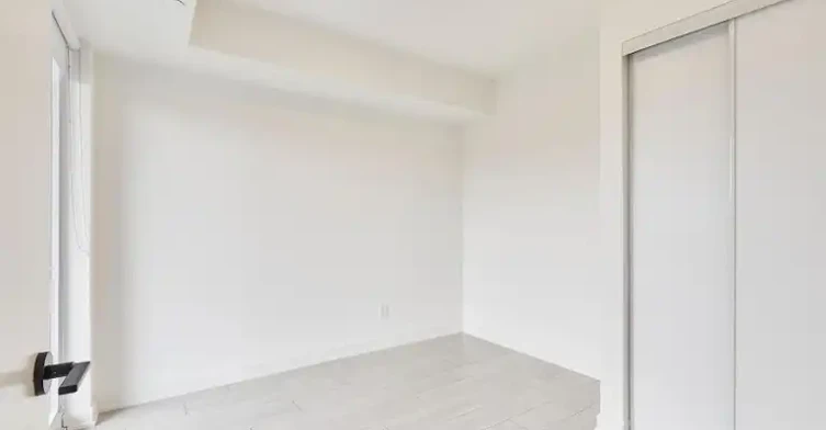 5 Lakeview Avenue, Toronto, ON, M6J 0H3 - 9