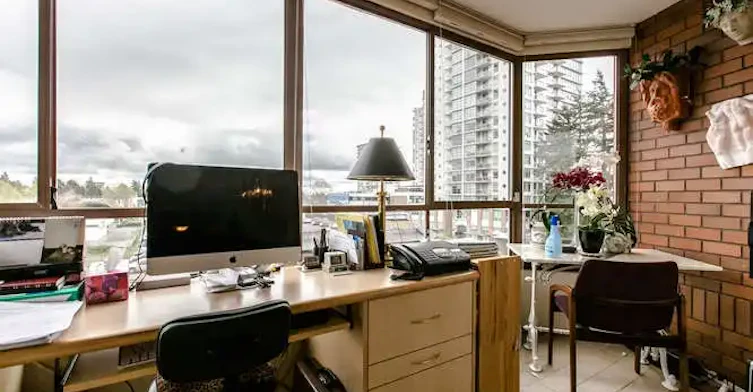 15111 Russell Avenue, Surrey, BC, V4B 2P4 - 4