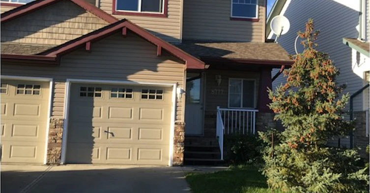 8773 Stein Lane Stein Lane Northwest, Edmonton, AB - 2