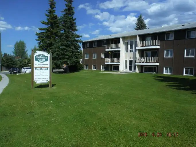 152 Tamarack Avenue, Hinton Hill, AB, T7V 1C6