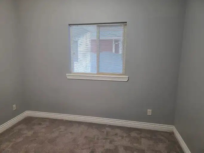 1208 Copperhead Drive, Kamloops, BC, V2E 0A1 - 8