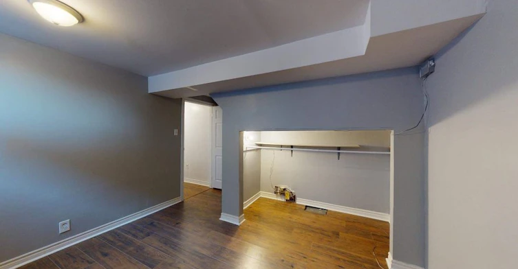 61 Darlingside Drive, Toronto, ON, M1E 3P2 - 3