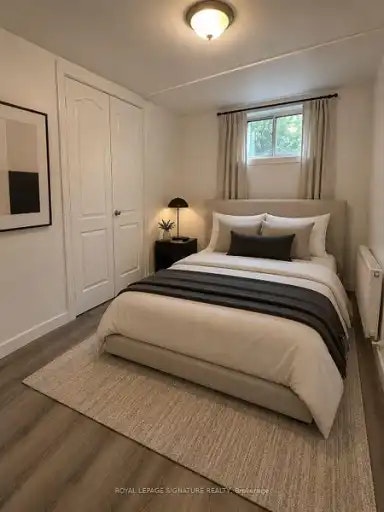 22 Curzon Street, Toronto, ON, M4M 1L4 - 5