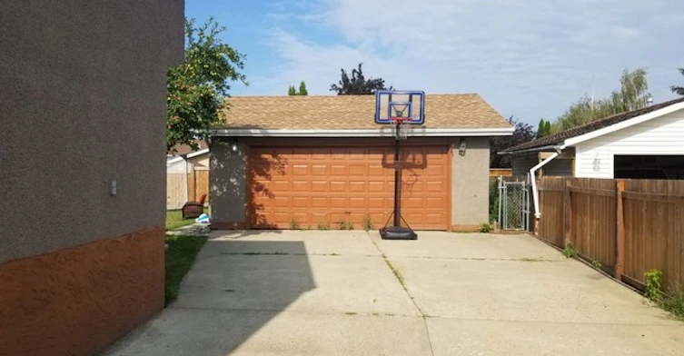 #-20 Hunt Road, Edmonton, AB, T5A 4C4