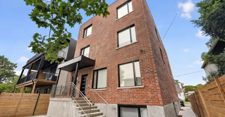 250 Ferland Street, Ottawa, ON, K1L 7T6