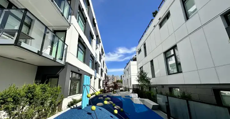 3262 Vanness Avenue, Vancouver, BC, V5R 4V3 - 14