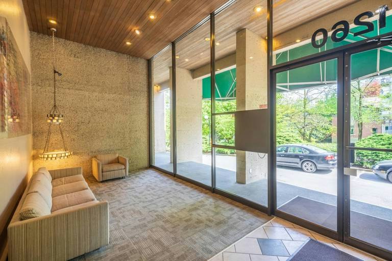 1260 Nelson Street, Vancouver, BC, V6E 1J7 - 2