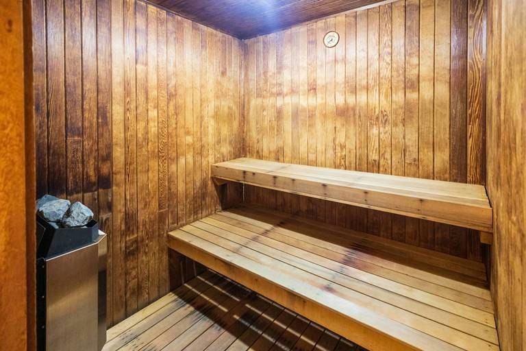 1260 Nelson Street, Vancouver, BC, V6E 1J7 - 4