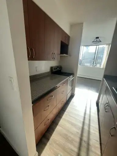 1260 Nelson Street, Vancouver, BC, V6E 1J7 - 8