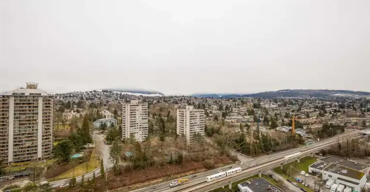 2232 Douglas Road, Burnaby, BC, V5C 0G9 - 10