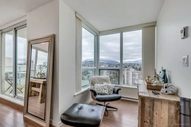 2232 Douglas Road, Burnaby, BC, V5C 0G9 - 5