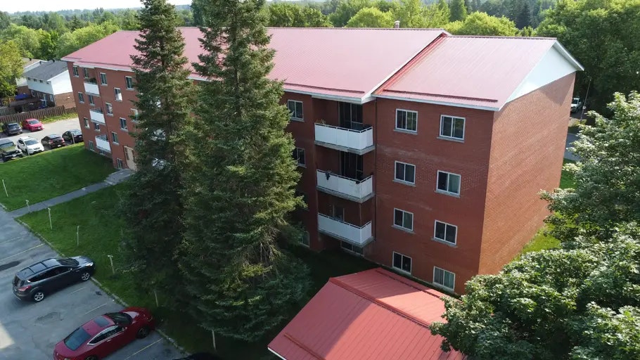 1252 Grenadier Drive, Greater Sudbury, ON, P3A 4K8 - 3