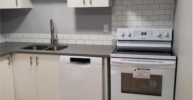 200 Habitat Crescent Northwest, Edmonton, AB, T5A 2X7