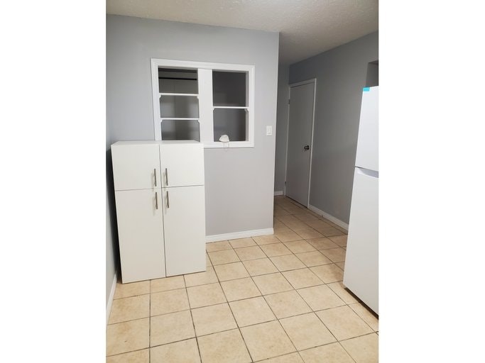200 Habitat Crescent Northwest, Edmonton, AB, T5A 2X7 - 3