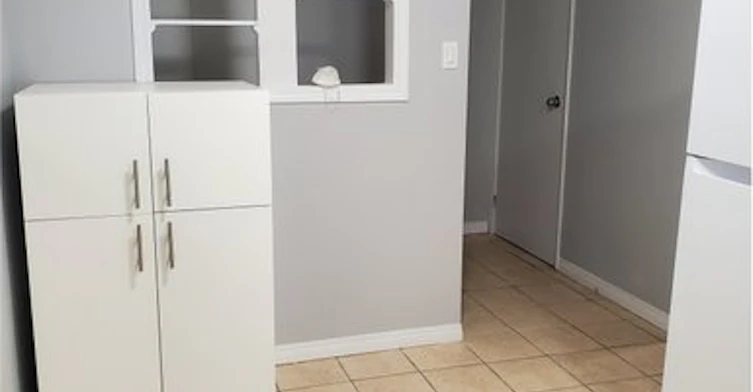200 Habitat Crescent Northwest, Edmonton, AB, T5A 2X7 - 3