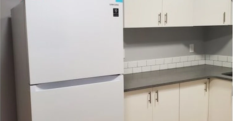 200 Habitat Crescent Northwest, Edmonton, AB, T5A 2X7 - 2