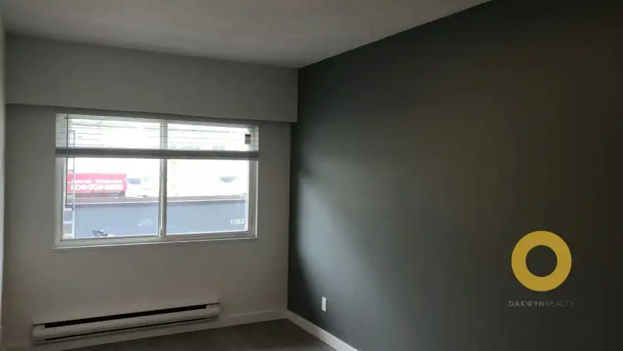 1153 Kingsway, Vancouver, BC, V5V 3C9 - 2