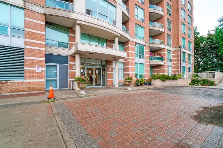 745 New Westminster Drive, Vaughan, ON, L4J 8J9