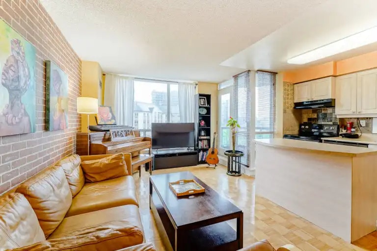 745 New Westminster Drive, Vaughan, ON, L4J 8J9 - 4