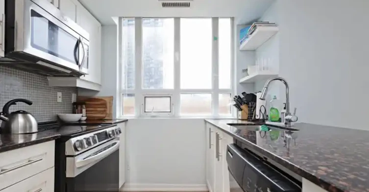 125 Western Battery Road, Toronto, ON, M6K 3R8 - 8