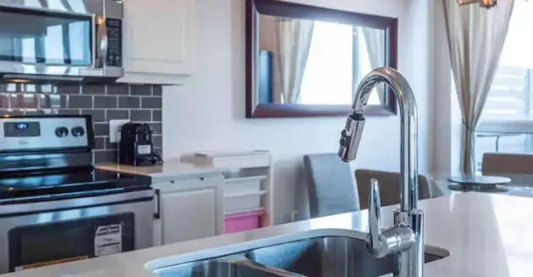 2470 Prince Michael Drive, Oakville, ON, L6H 7P1 - 5